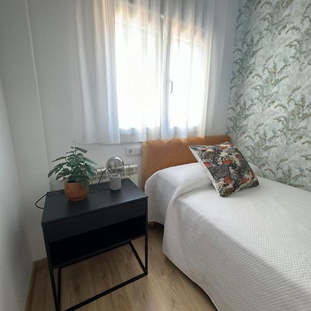 Alcala Luxury Piso Completo De 80M Apartment Alcala de Henares Bagian luar foto